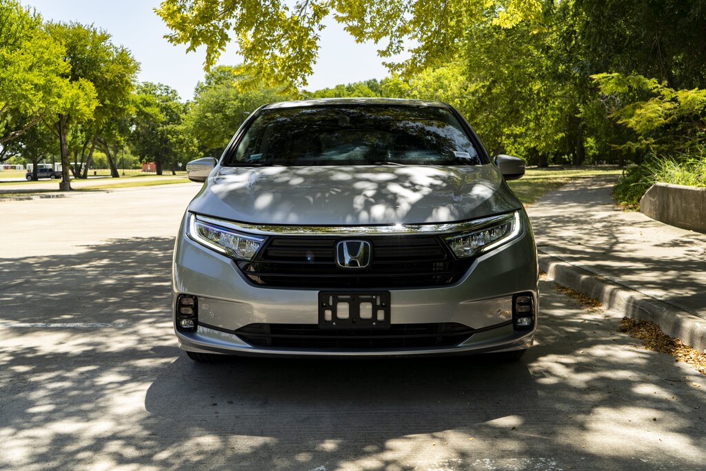 Certified 2023 Honda Odyssey Touring Minivan