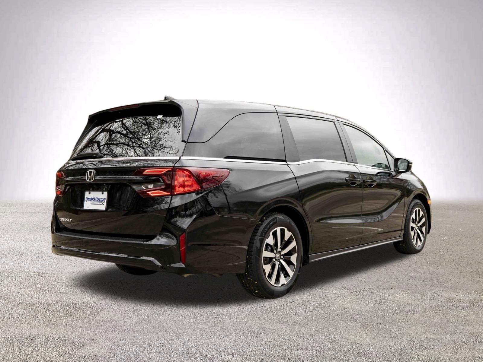 2025 Honda Odyssey EX-L photo 3