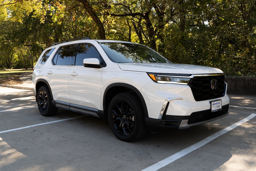Certified 2025 Honda Pilot Touring+ SUV