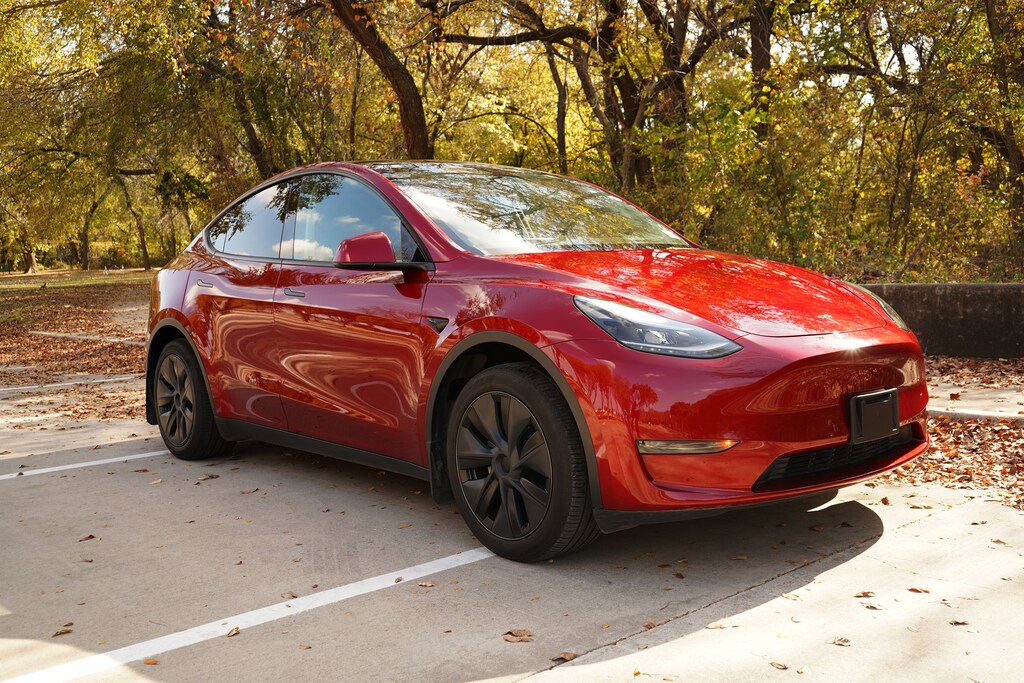 Used 2024 Tesla Model Y Long Range SUV