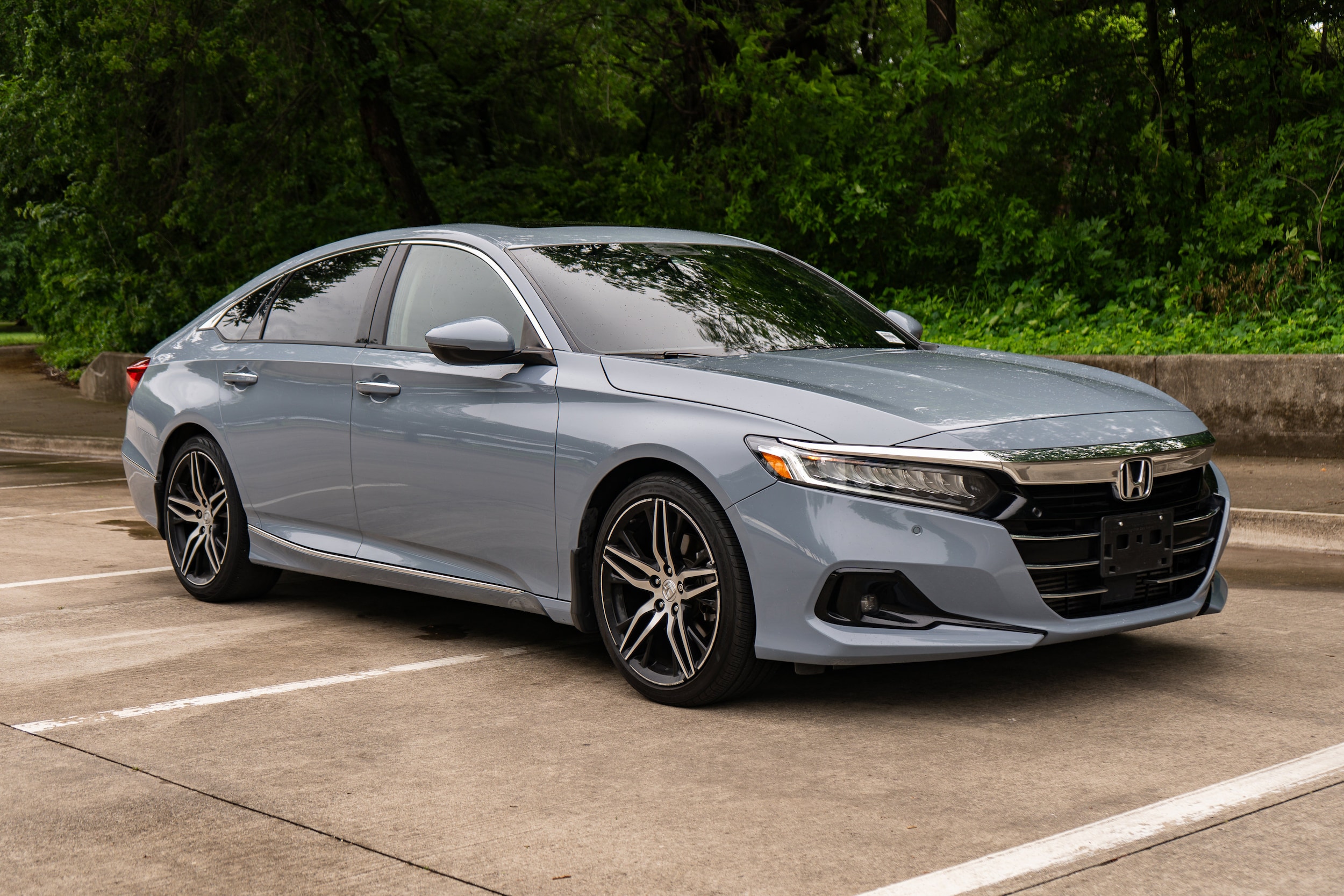 Certified 2022 Honda Accord Touring with VIN 1HGCV2F99NA013137 for sale in Mckinney, TX