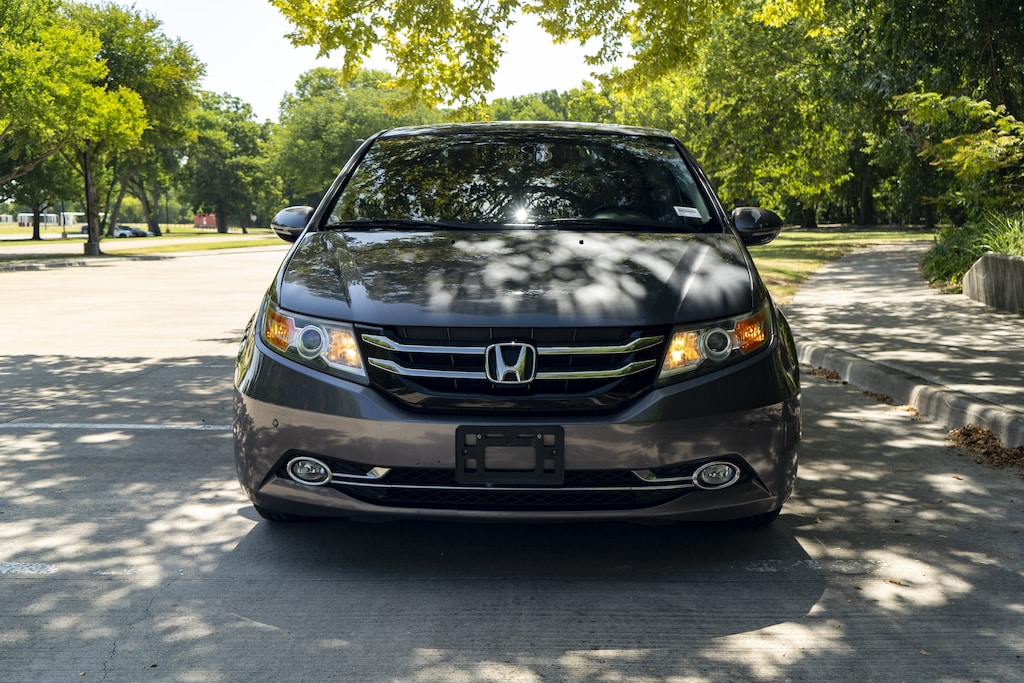 Used 2014 Honda Odyssey Touring Minivan