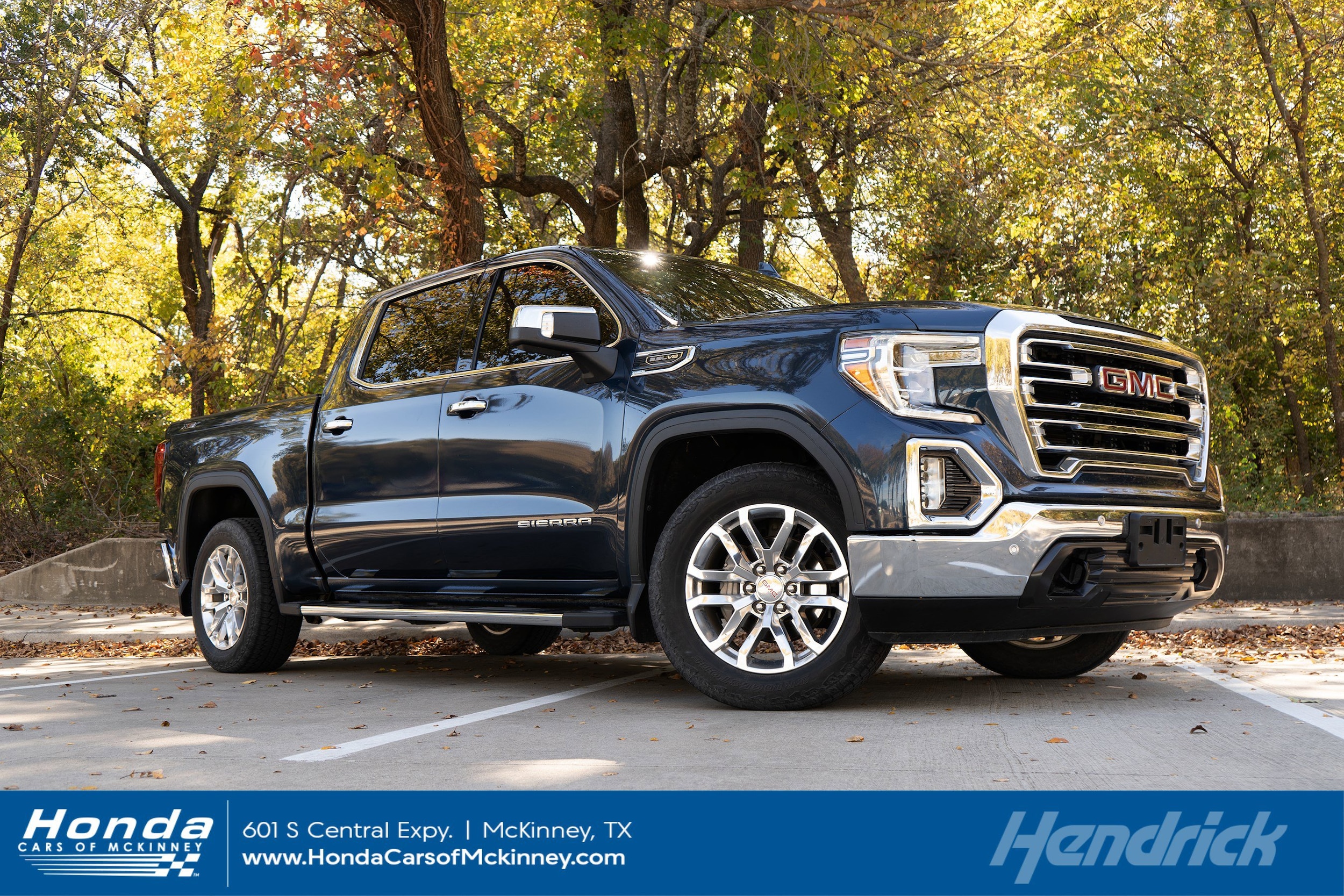 2019 GMC Sierra 1500 SLT's photo