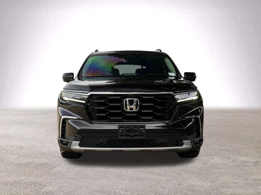Certified 2025 Honda Pilot Elite SUV