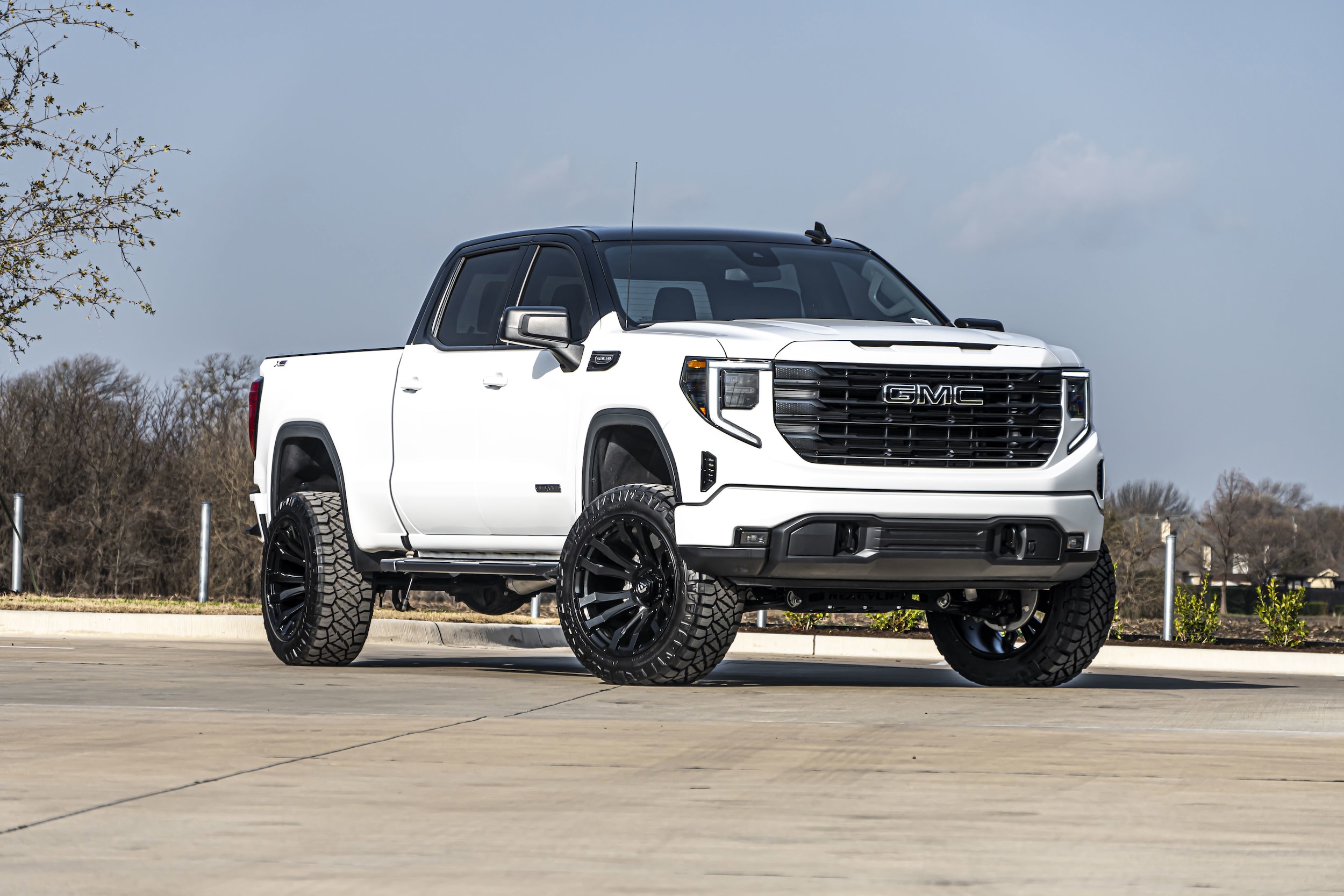 Used 2024 GMC Sierra 1500 Elevation with VIN 3GTUUCED1RG379733 for sale in Mckinney, TX