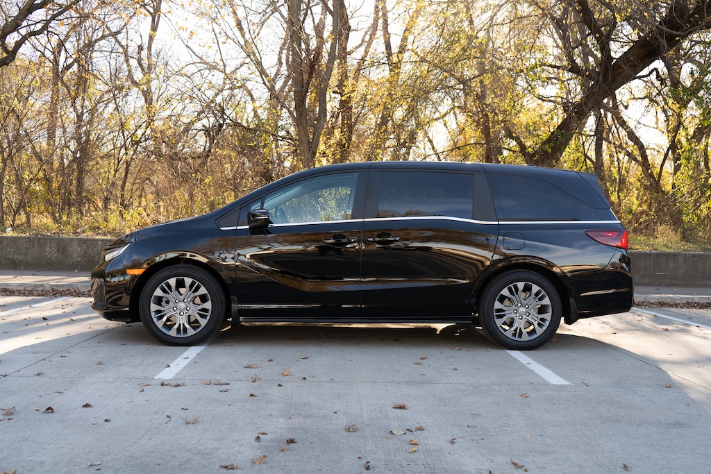 Certified 2026 Honda Odyssey Touring Minivan