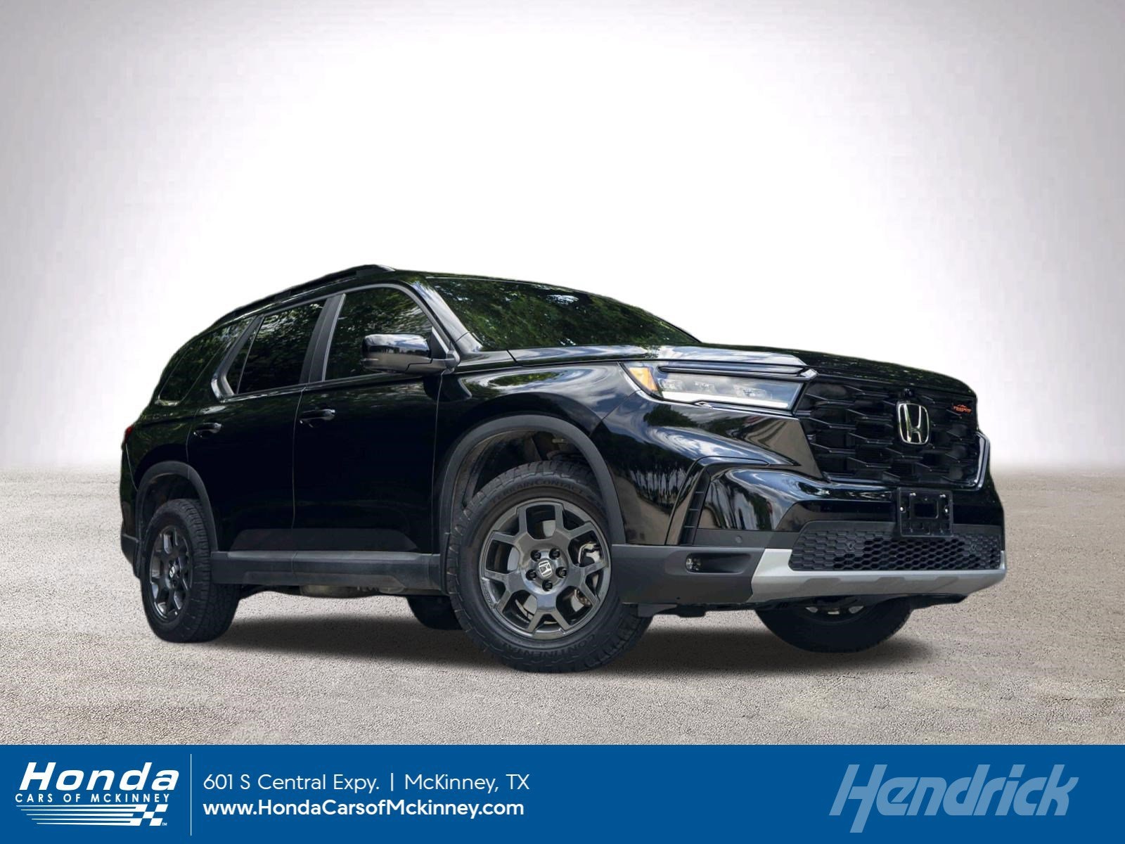 2025 Honda Pilot TrailSport AWD's photo