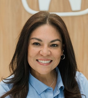 Staff member Carolina Rocca from ID_10efa2
