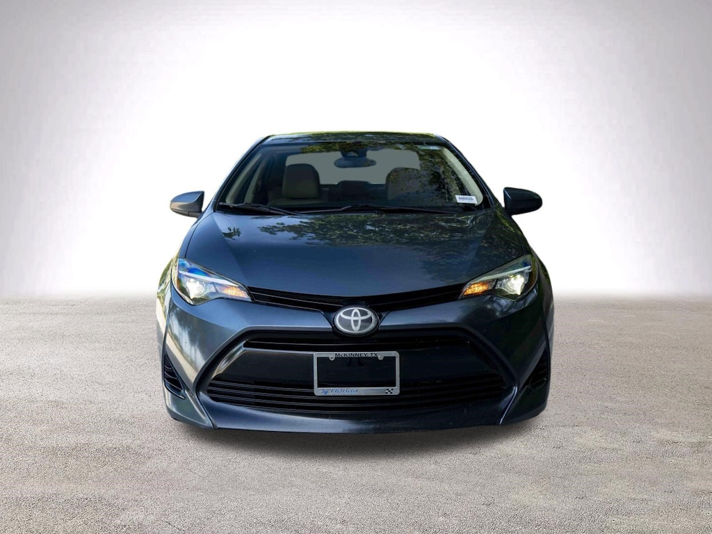 Used 2019 Toyota Corolla SE Sedan