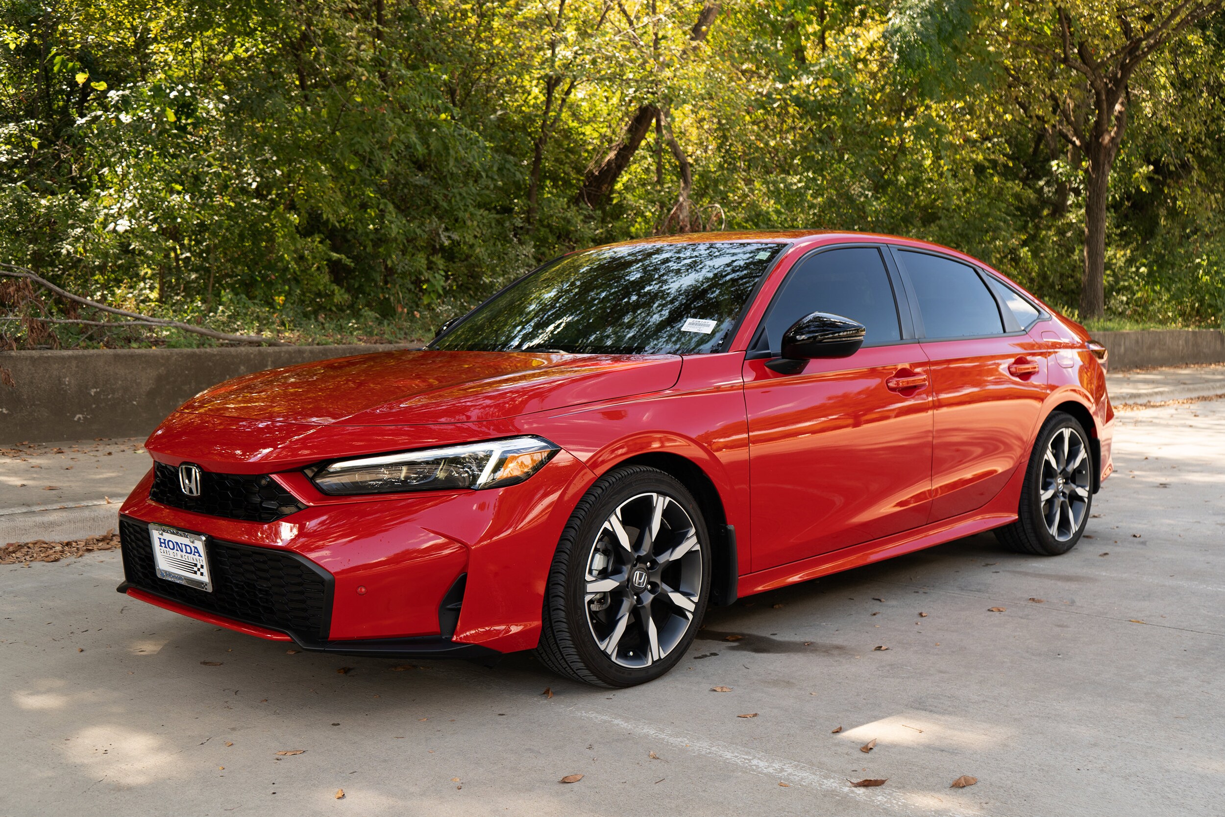 2025 Honda Civic Hybrid Sport Touring photo 3