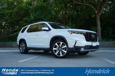 2025 Honda Pilot Touring SUV