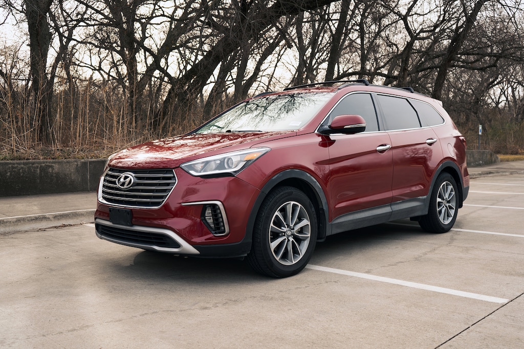 Used 2017 Hyundai Santa Fe SE SUV