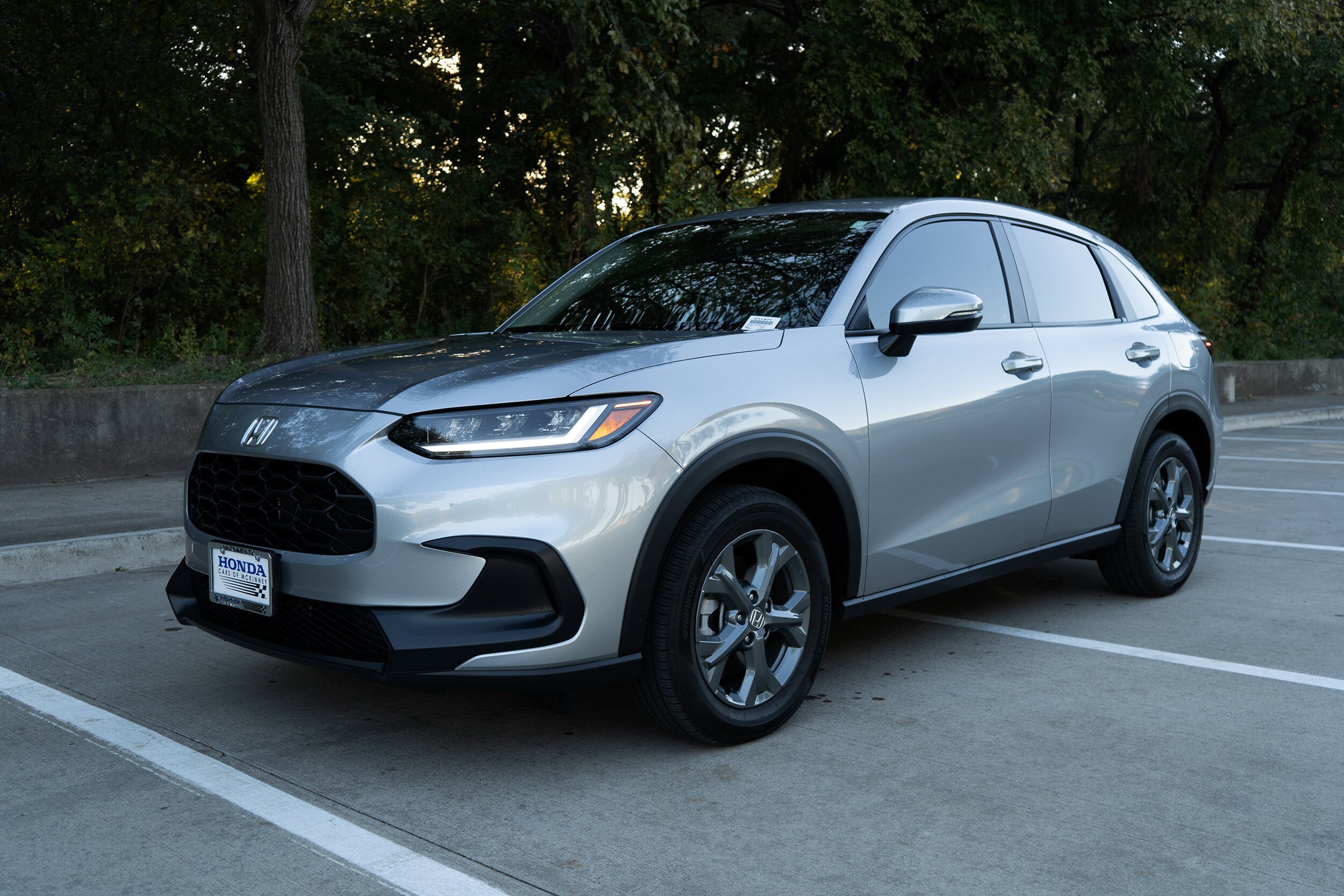 2026 Honda HR-V LX photo 3