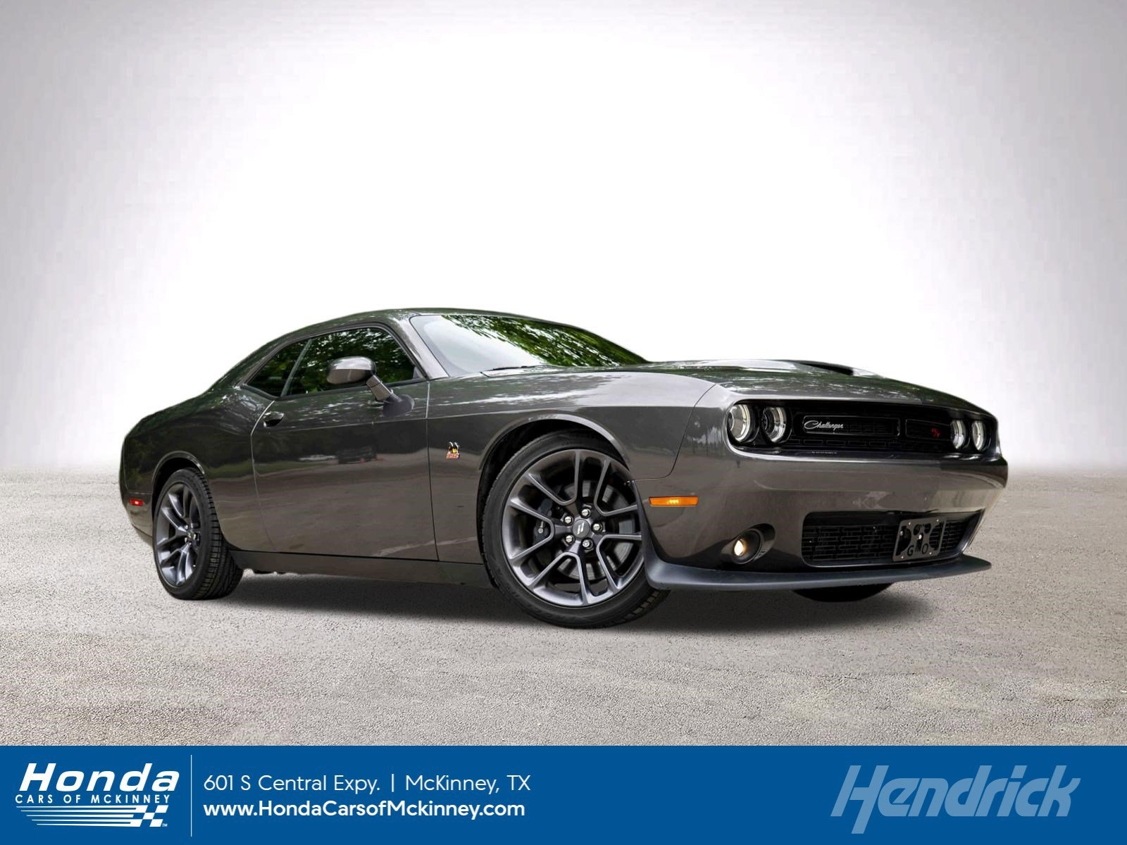2023 Dodge Challenger R/T Scat Pack's photo