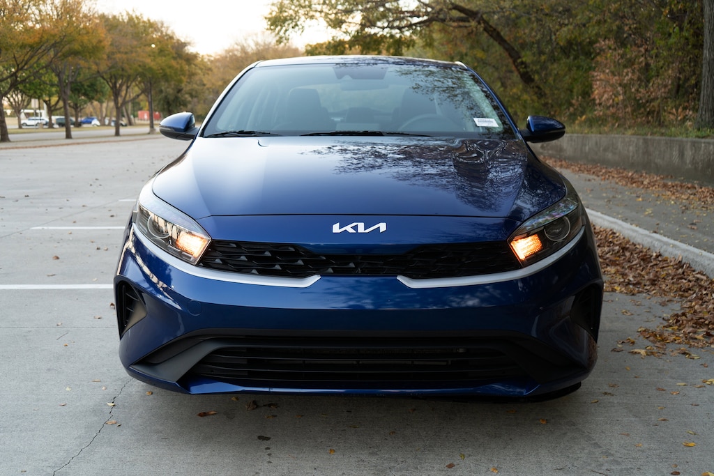 Used 2023 Kia Forte LXS Sedan