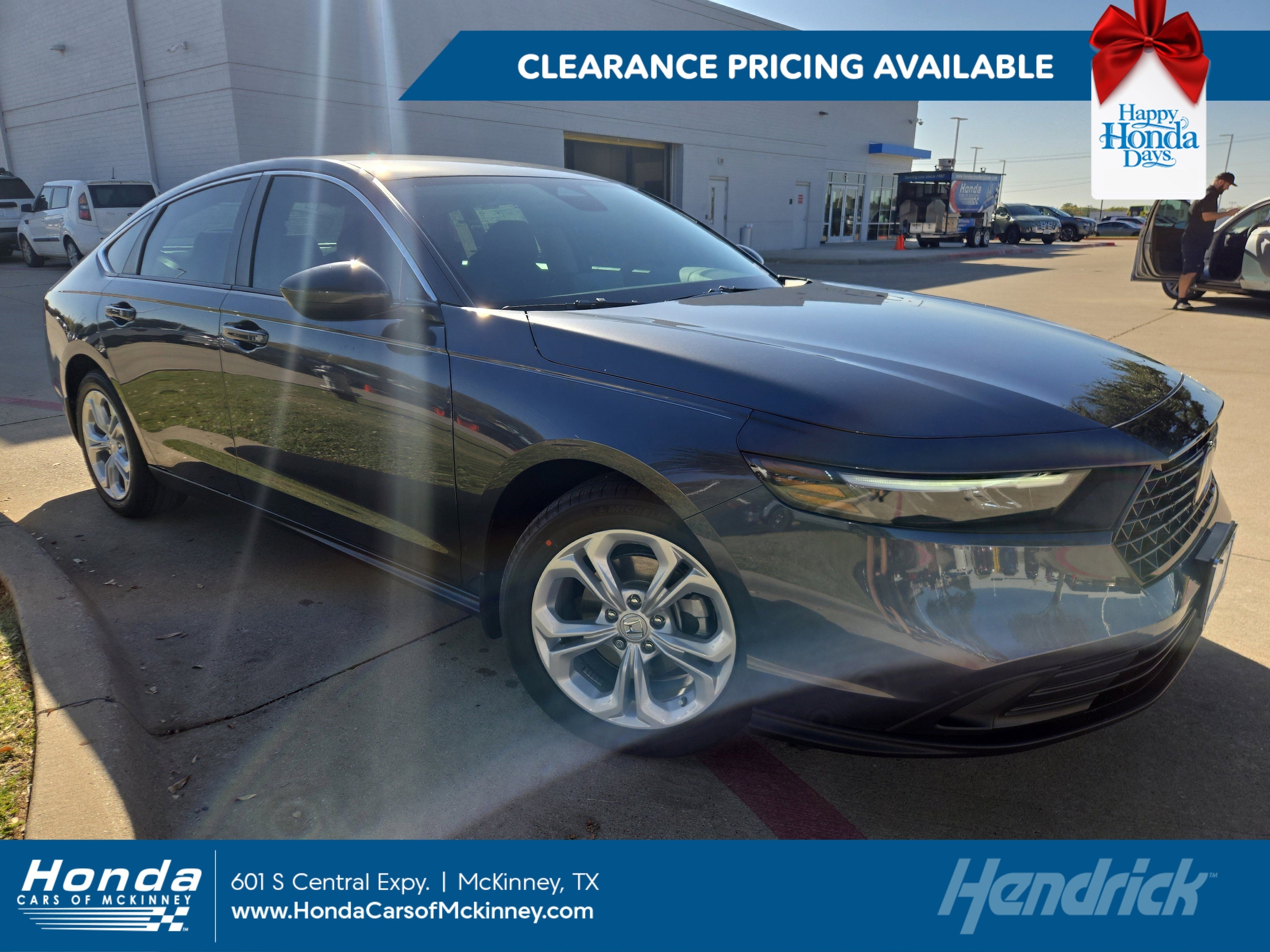 2025 Honda Accord LX's photo