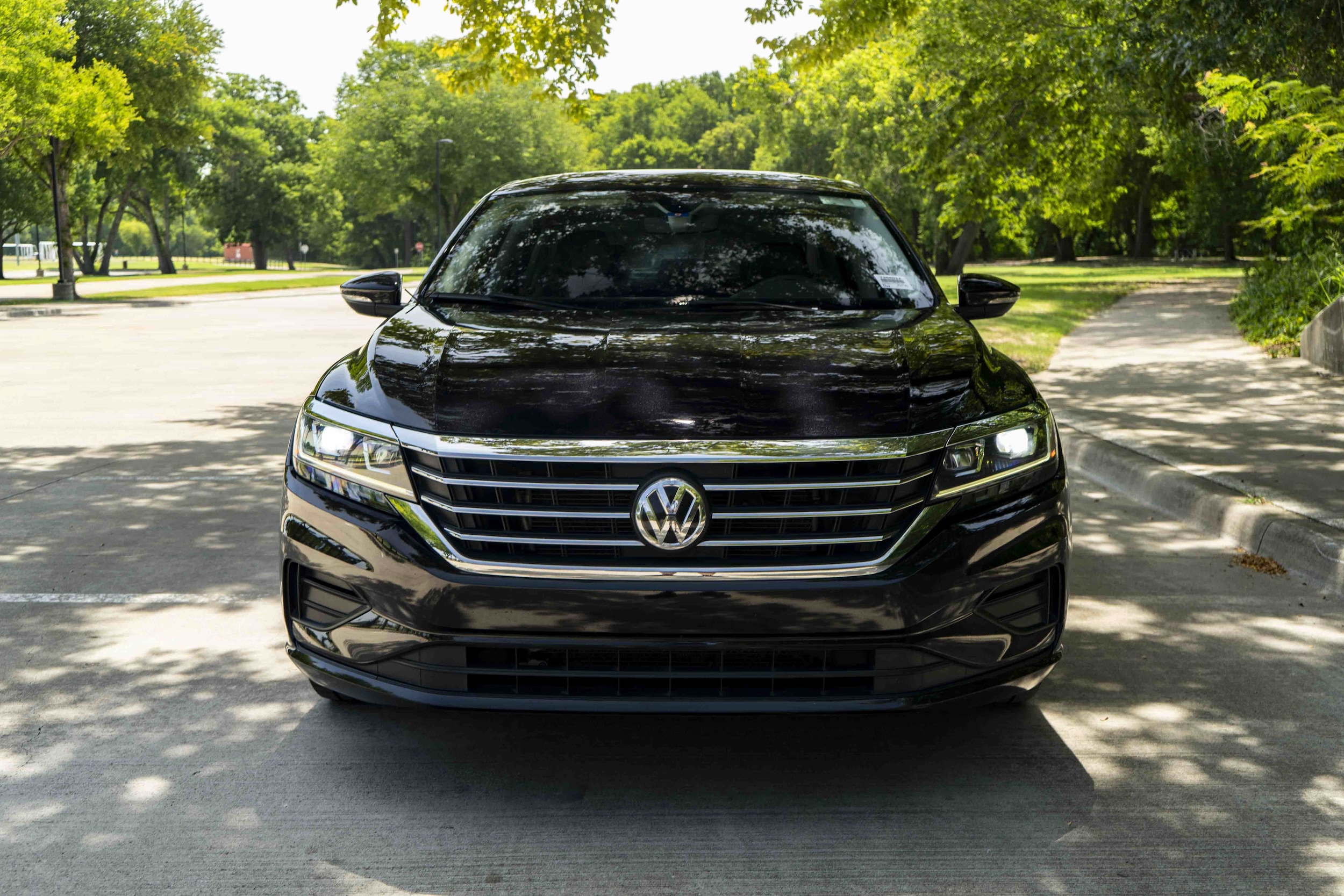 Volkswagen Passat 2.0T SE