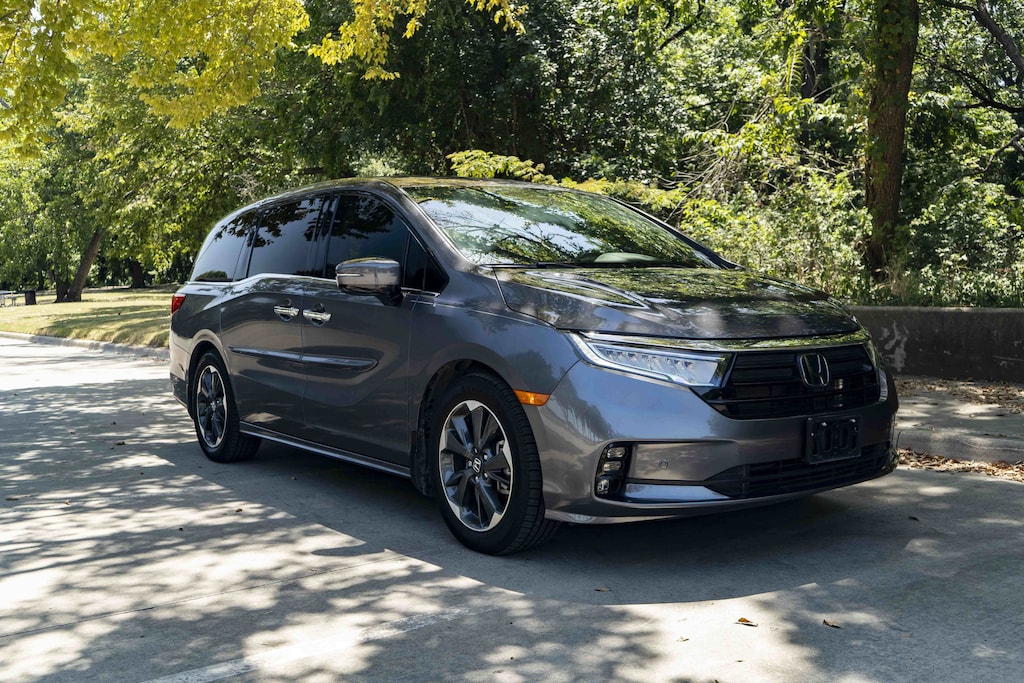 Certified 2024 Honda Odyssey Elite Minivan