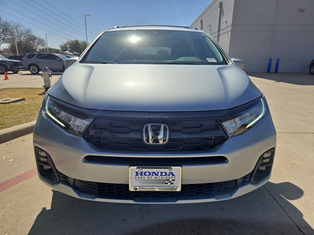 New 2026 Honda Odyssey Touring Minivan