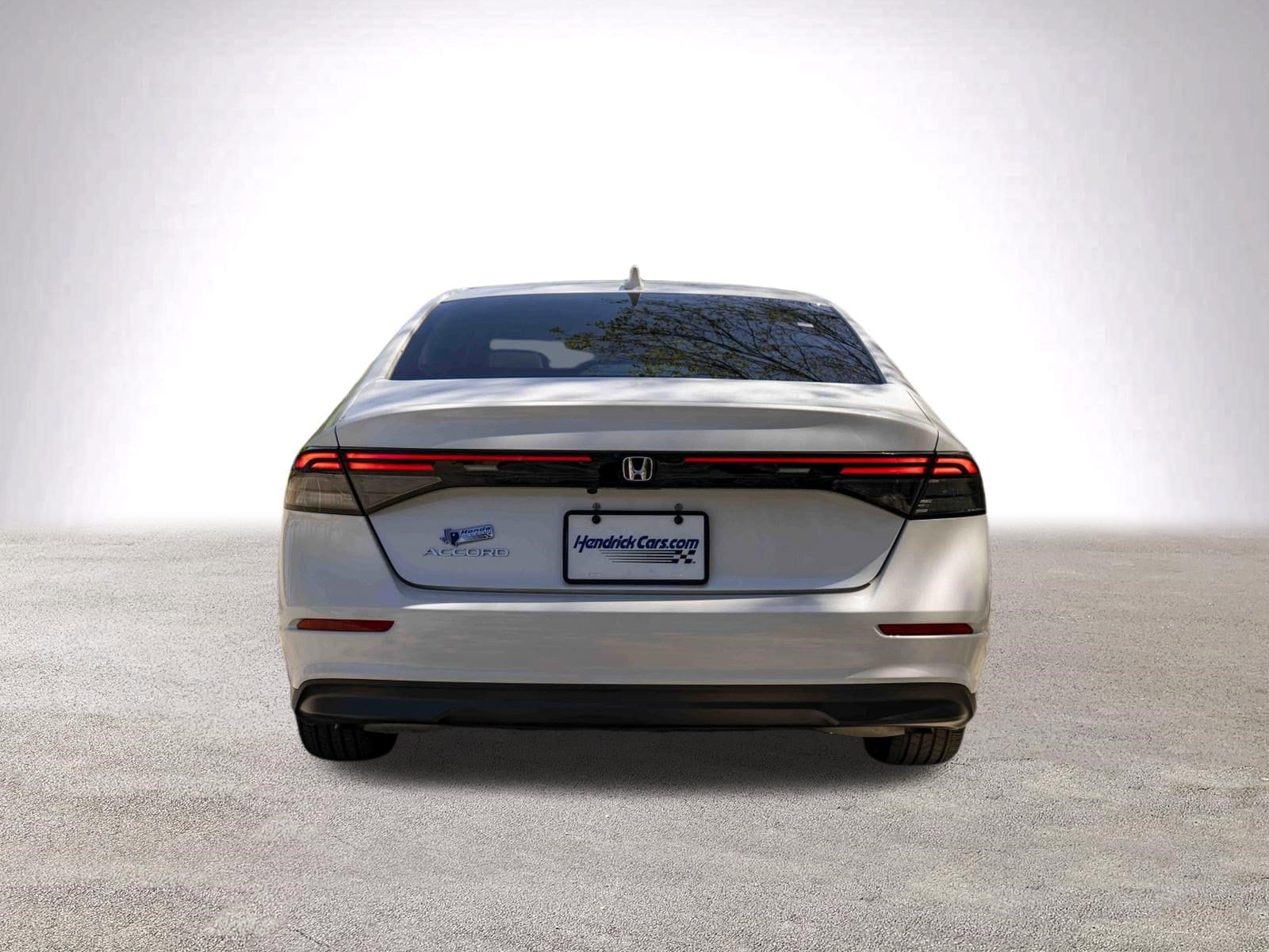 2023 Honda Accord EX photo 6