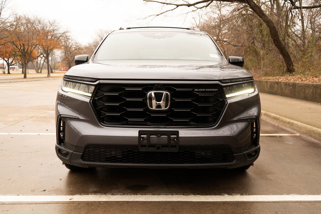 Certified 2025 Honda Pilot Black Edition SUV