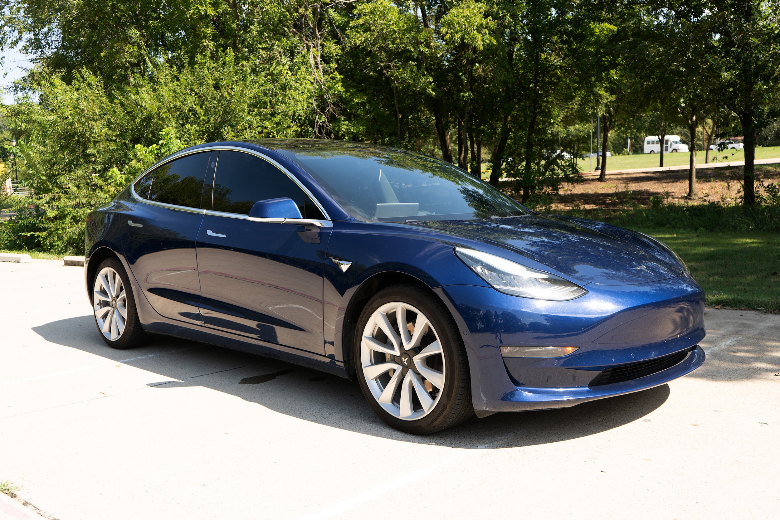 Used 2019 Tesla Model 3 Long Range with VIN 5YJ3E1EB8KF194134 for sale in McKinney, TX