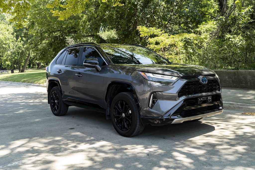 Used 2024 Toyota RAV4 Hybrid XSE SUV
