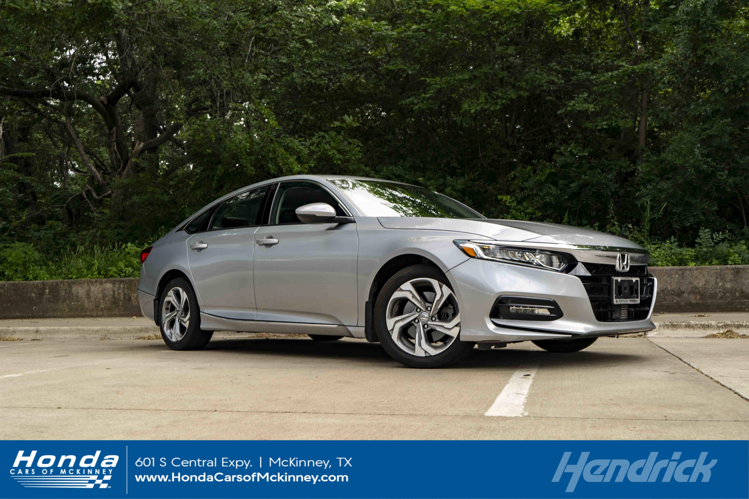 2018 Honda Accord 2.0T EX-L Auto's photo