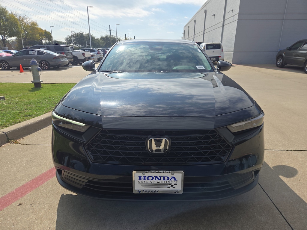 New 2025 Honda Accord LX Sedan