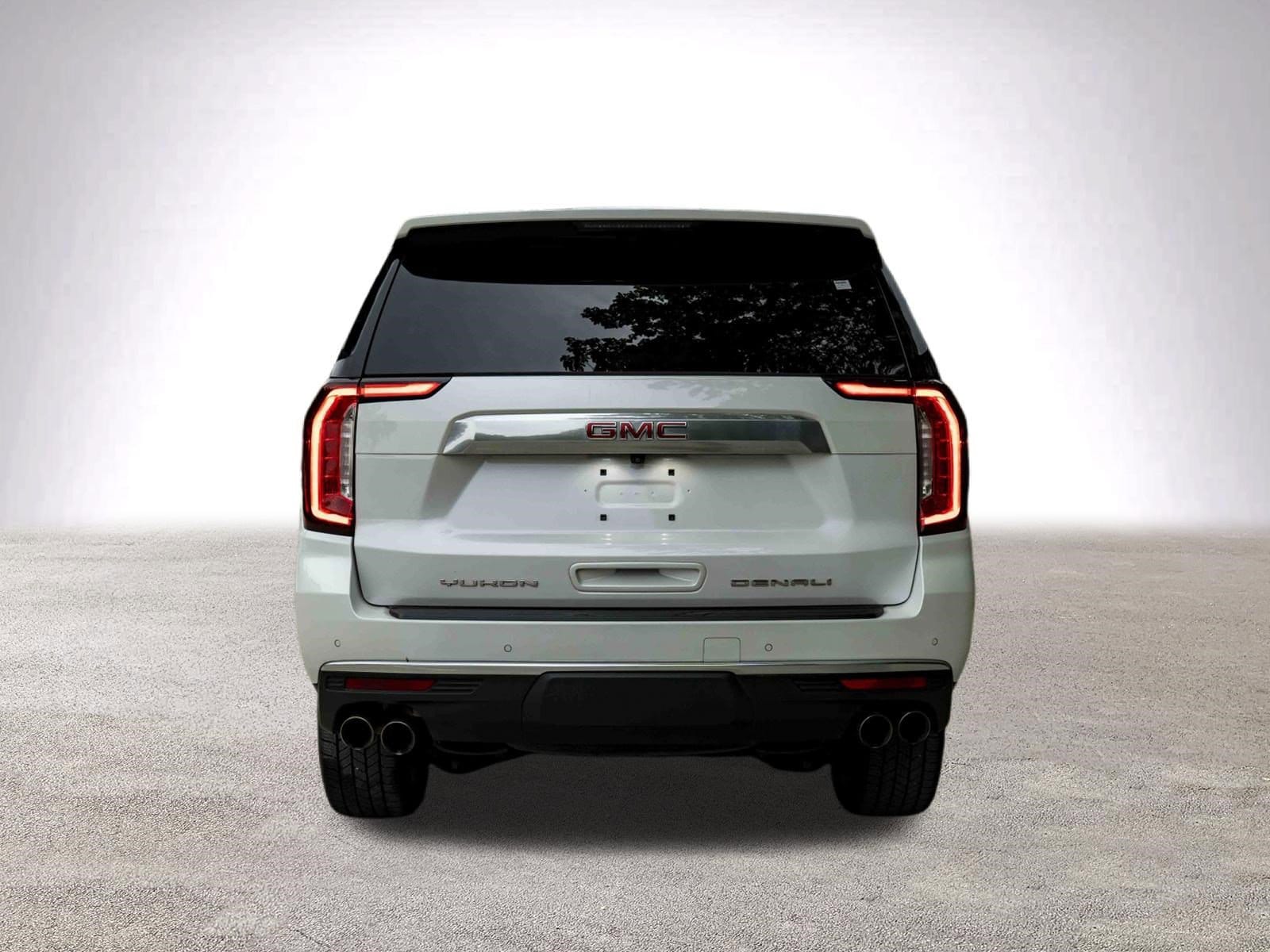 2023 GMC Yukon Denali photo 6