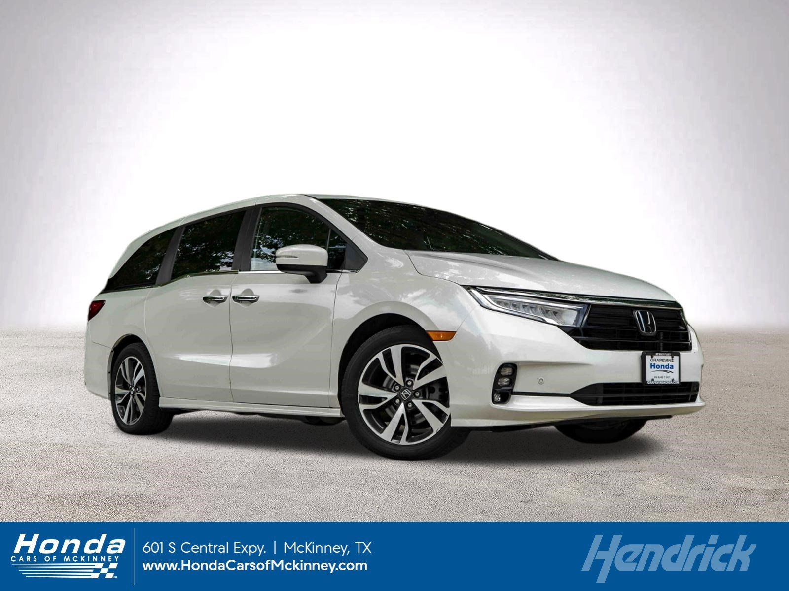 2023 Honda Odyssey Touring's photo
