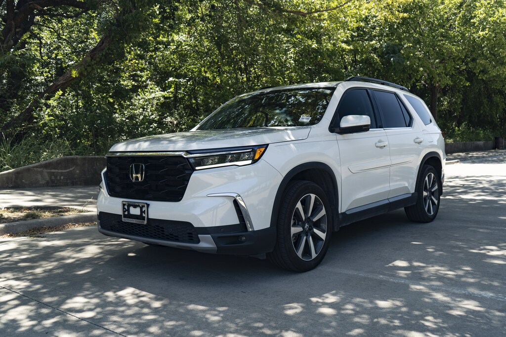 Used 2023 Honda Pilot Touring SUV