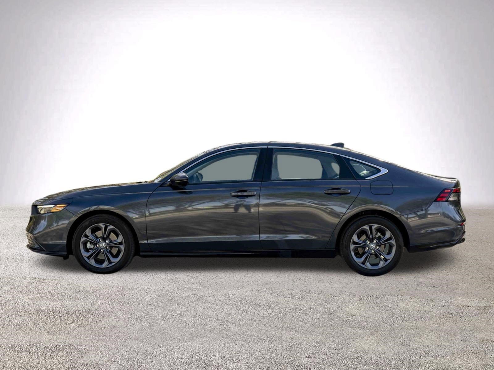 2024 Honda Accord Hybrid EX-L photo 4