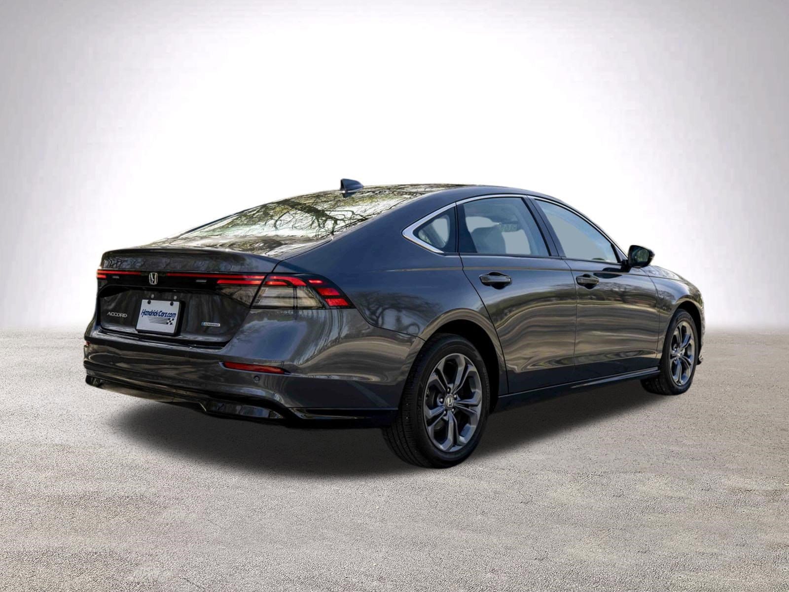 2024 Honda Accord Hybrid EX-L photo 3