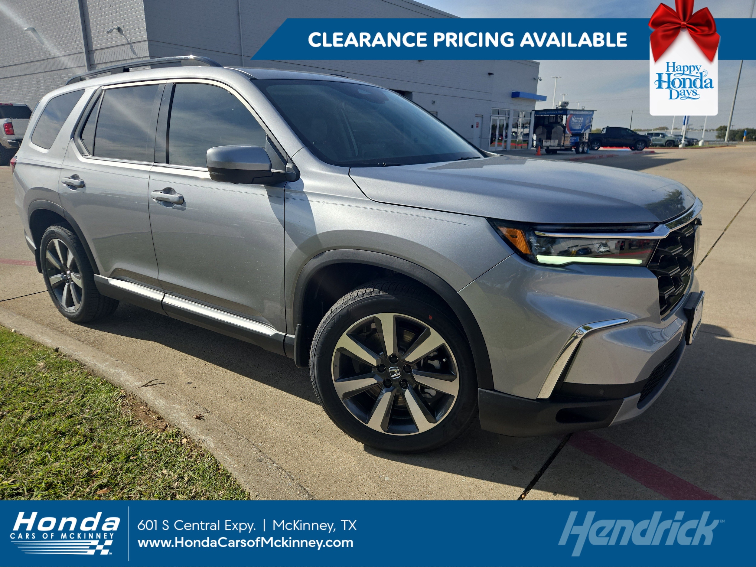 2025 Honda Pilot Elite's photo