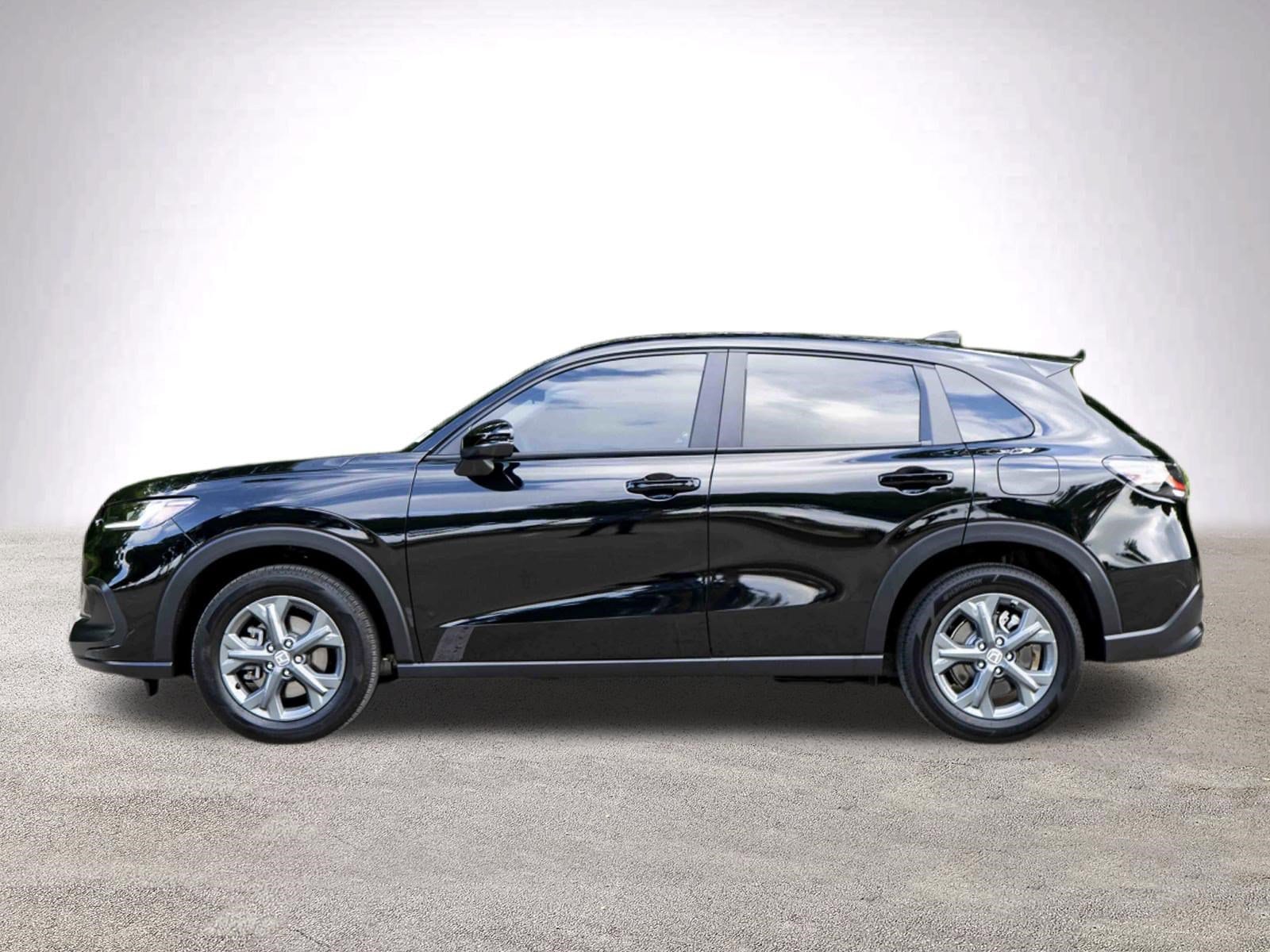 2026 Honda HR-V LX photo 4