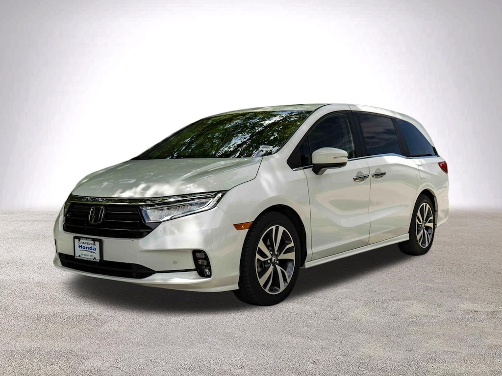 Certified 2023 Honda Odyssey Touring Minivan