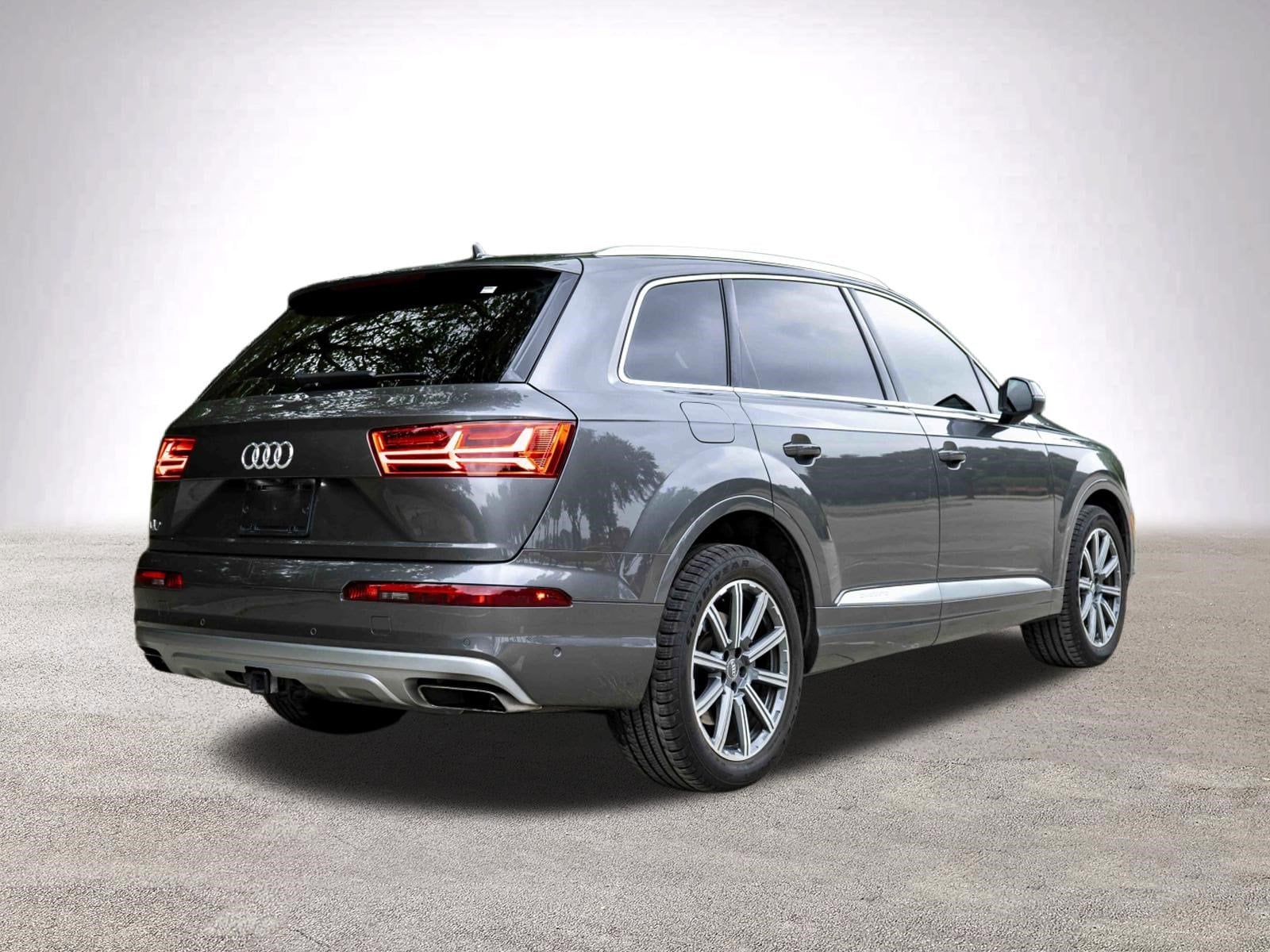 2019 Audi Q7 Premium Plus photo 3