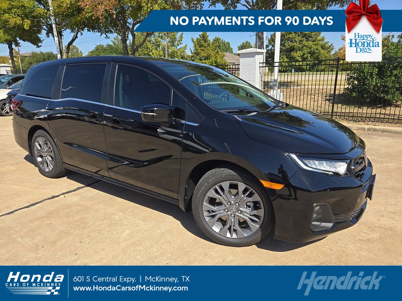 2026 Honda Odyssey Touring's photo