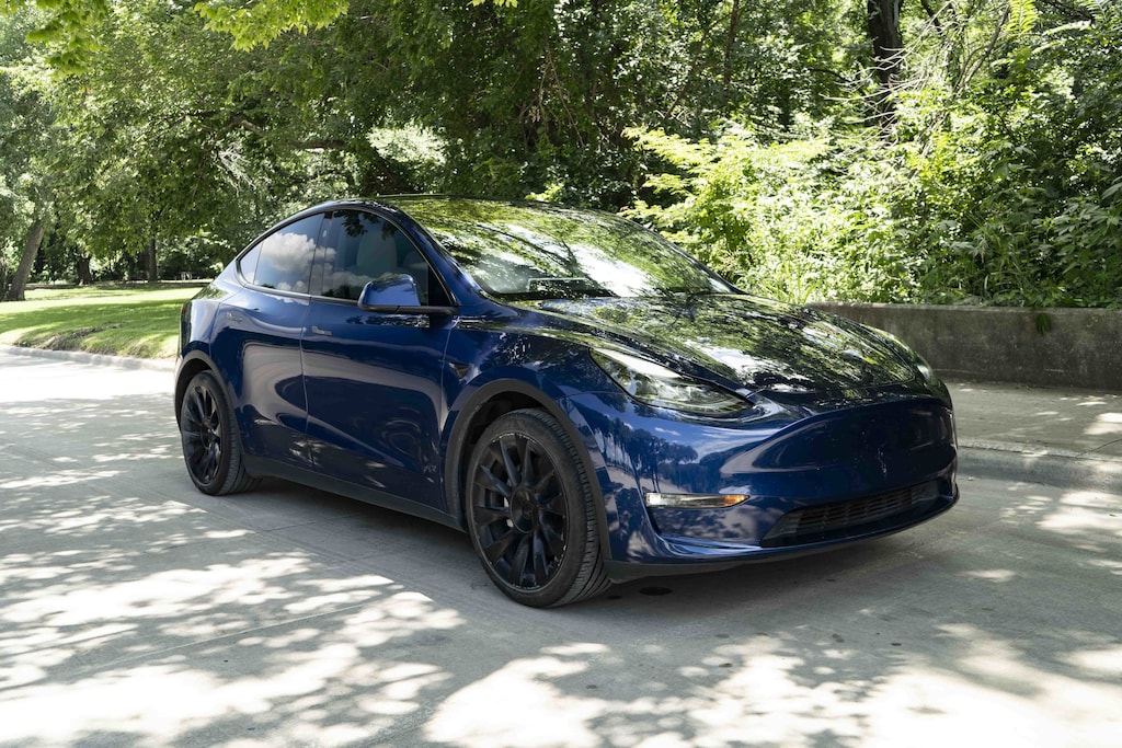 Used 2023 Tesla Model Y Long Range SUV