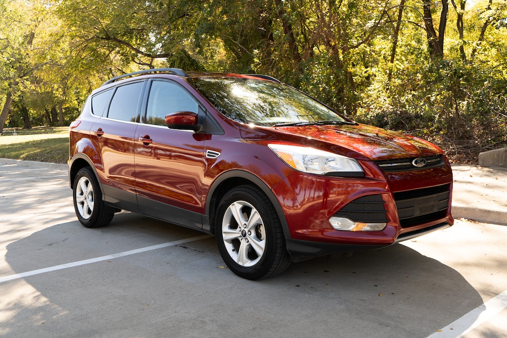 Used 2014 Ford Escape SE SUV