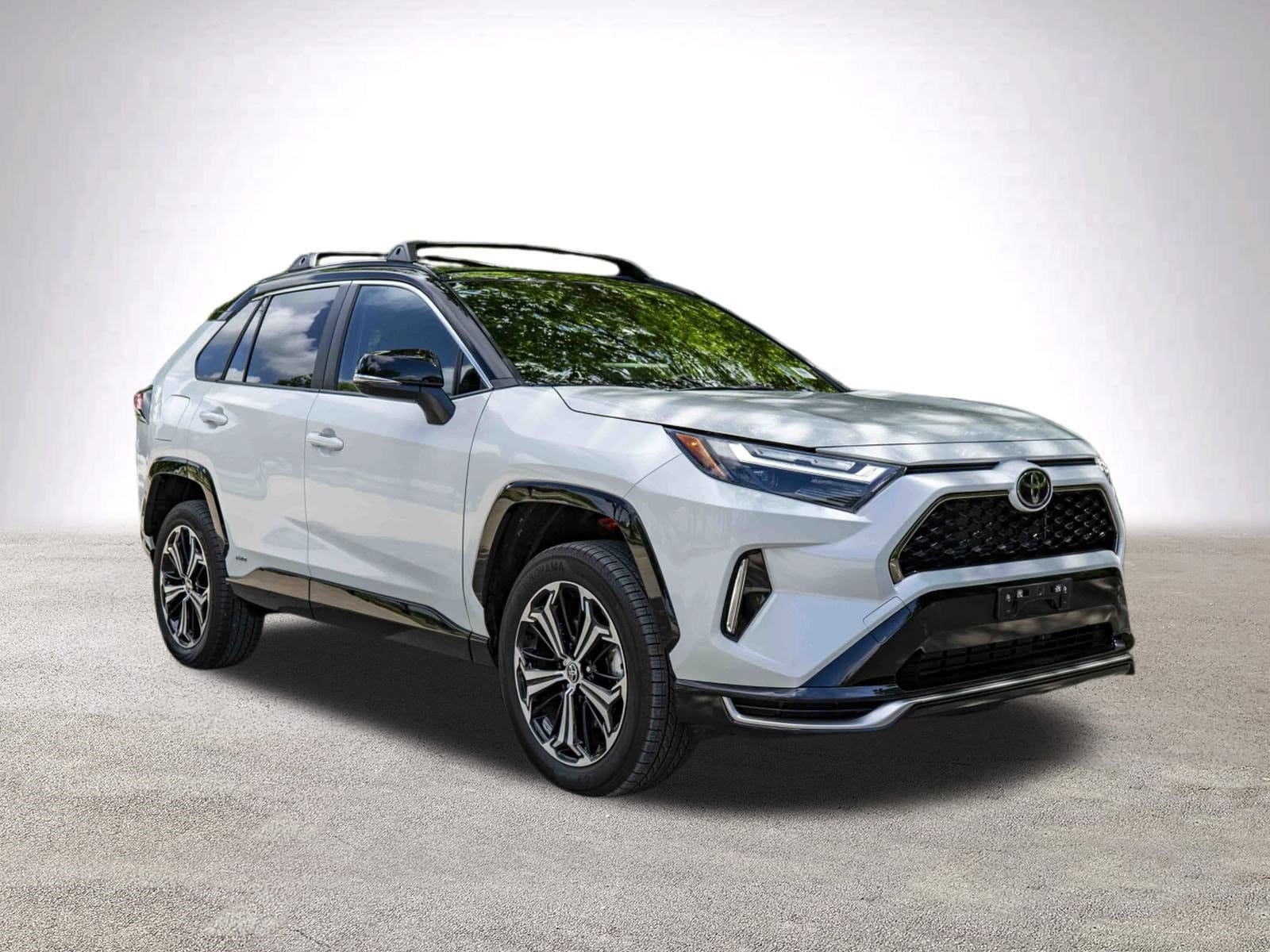 Used 2025 Toyota RAV4 XSE with VIN JTMEB3FV7SD247063 for sale in McKinney, TX