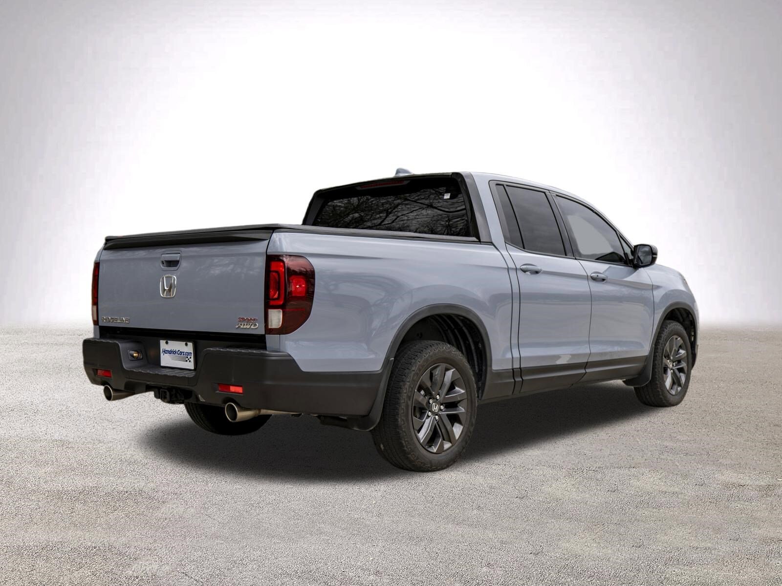 2023 Honda Ridgeline Sport photo 3