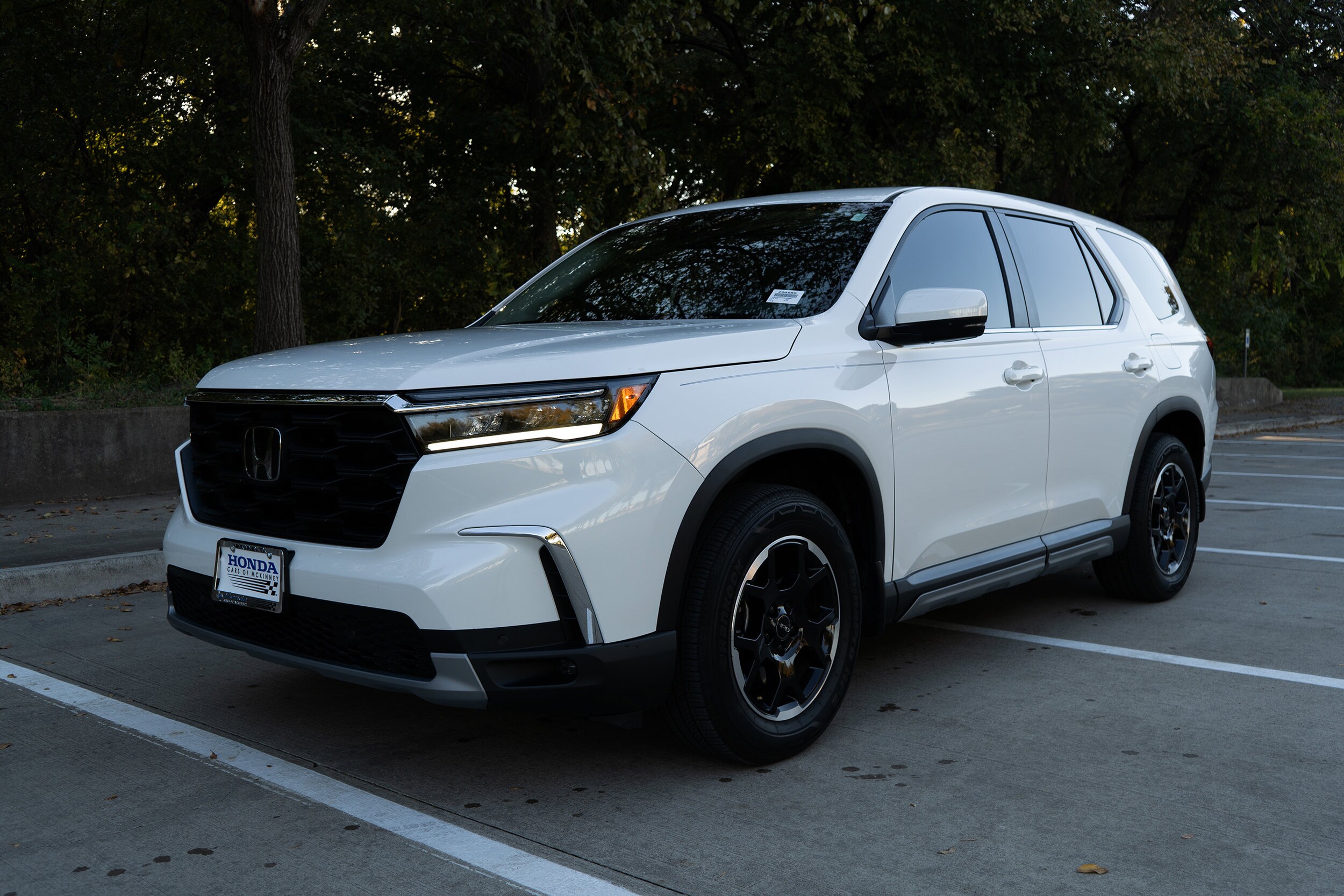 2025 Honda Pilot EX-L photo 3