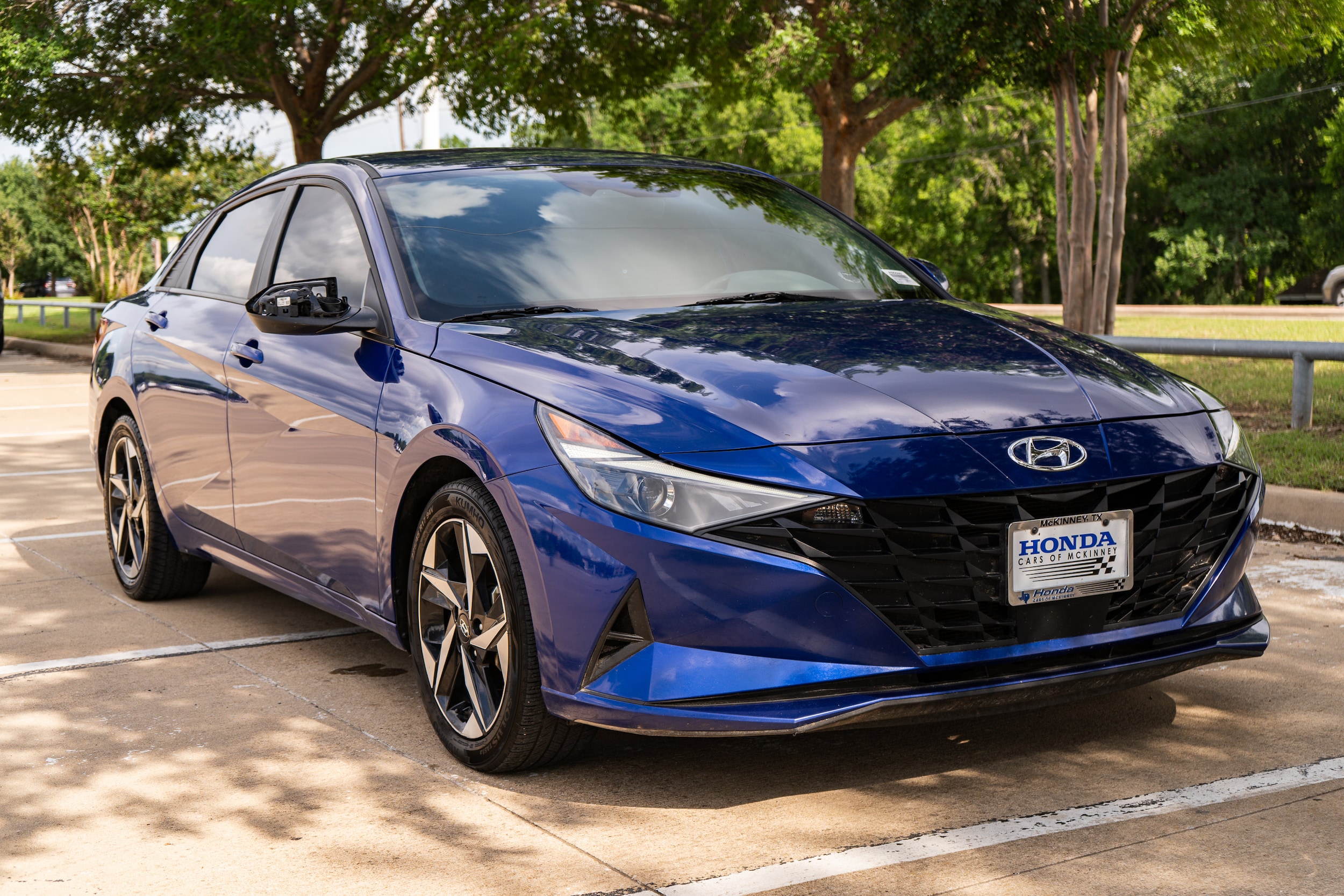 Used 2023 Hyundai Elantra SEL with VIN KMHLS4AG2PU404281 for sale in Mckinney, TX