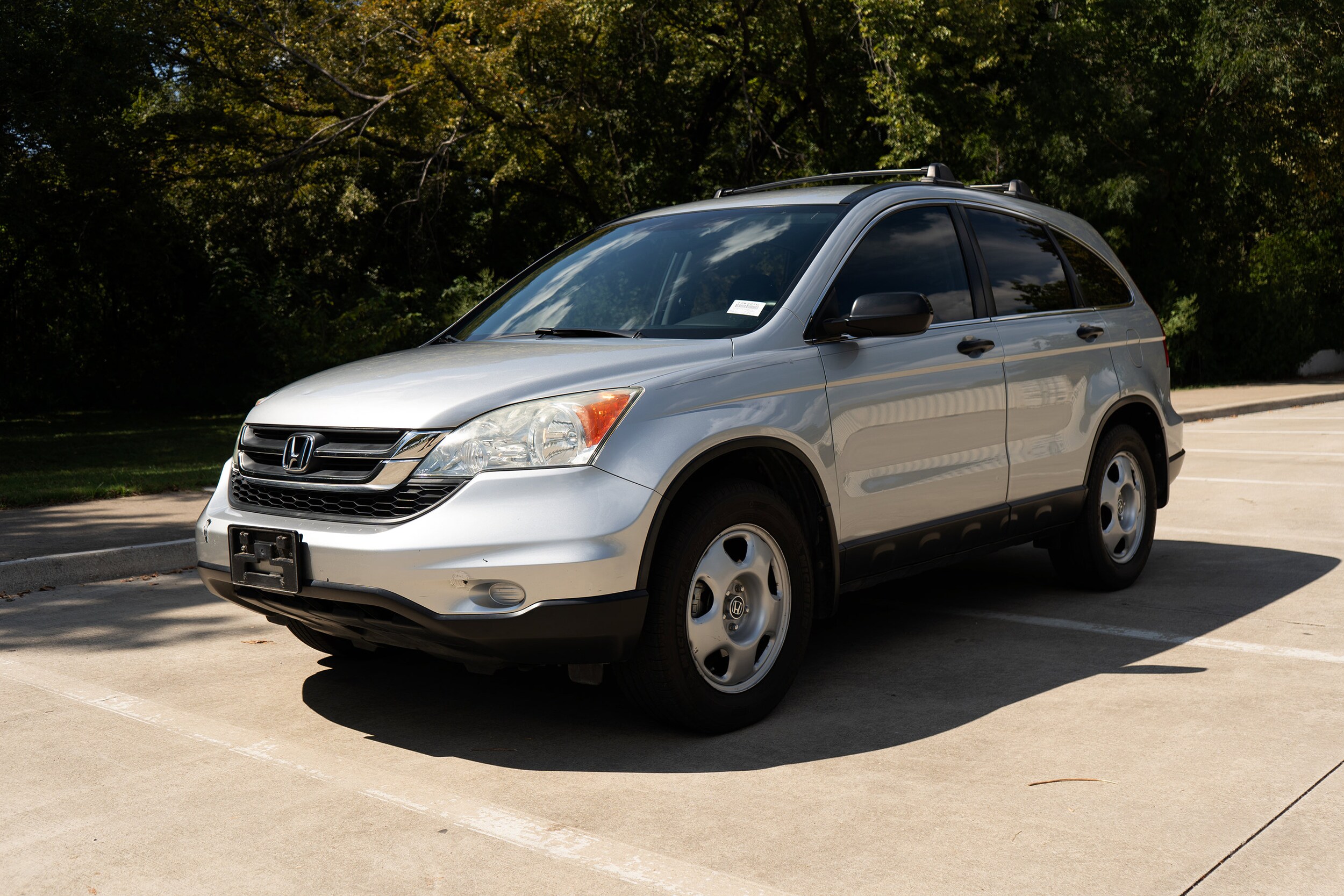 2010 Honda CR-V LX photo 3