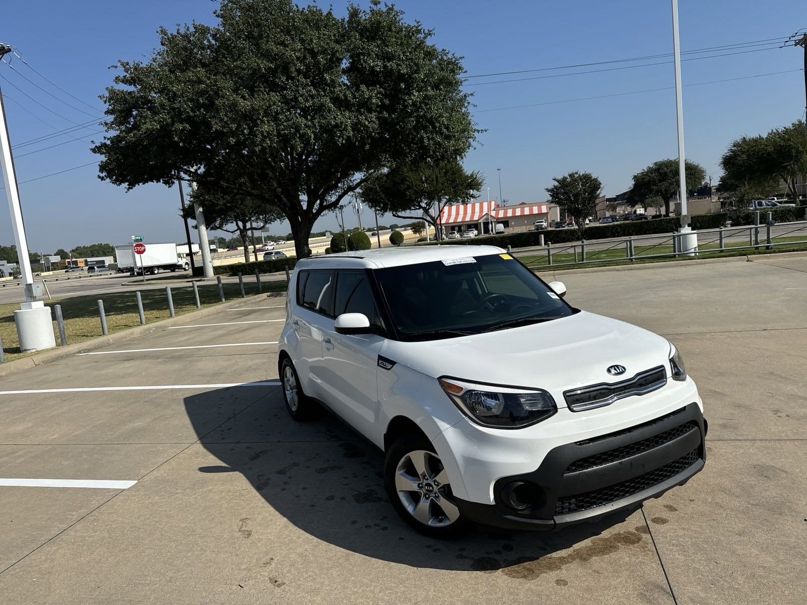 Used 2018 Kia Soul Base with VIN KNDJN2A26J7533710 for sale in Mckinney, TX