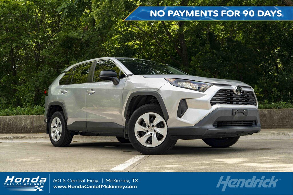 Used 2022 Toyota RAV4 LE SUV
