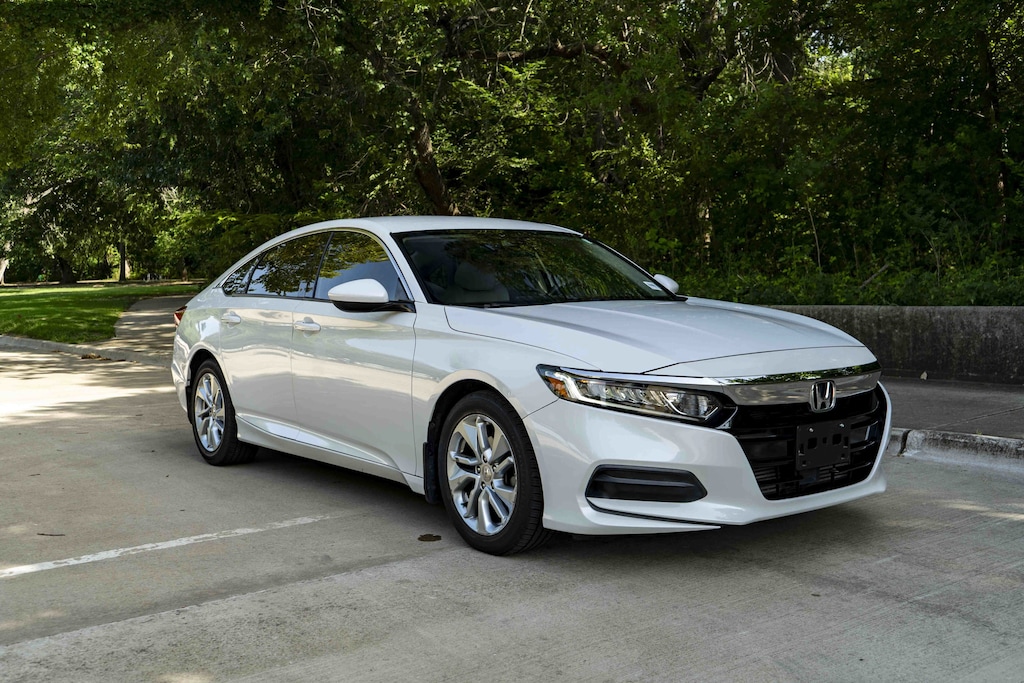 Used 2018 Honda Accord LX 1.5T Sedan