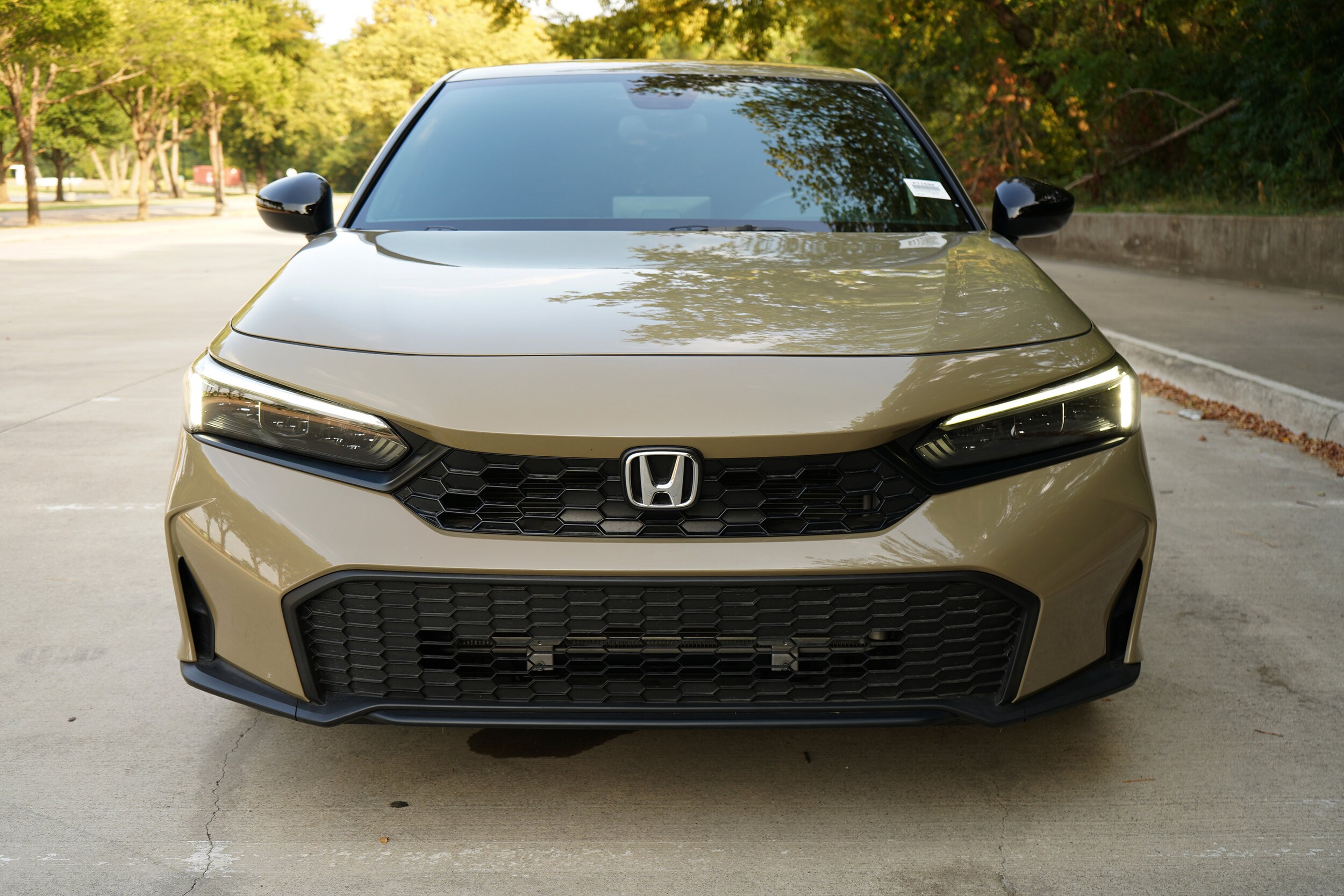 2025 Honda Civic Sport Hatchback photo 3